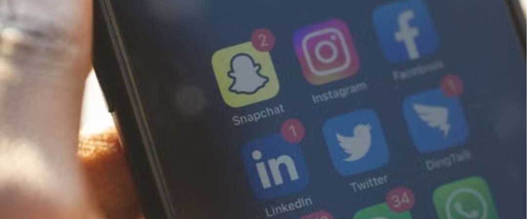 Redes sociales tendrán un mes para reforzar la seguridad de menores en México